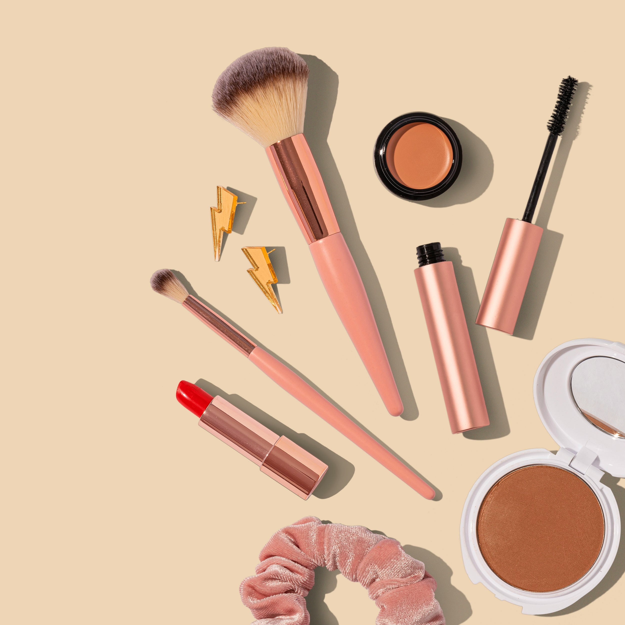 Routine beauté maison : les accessoires indispensables pour prendre soin de soi au quotidien